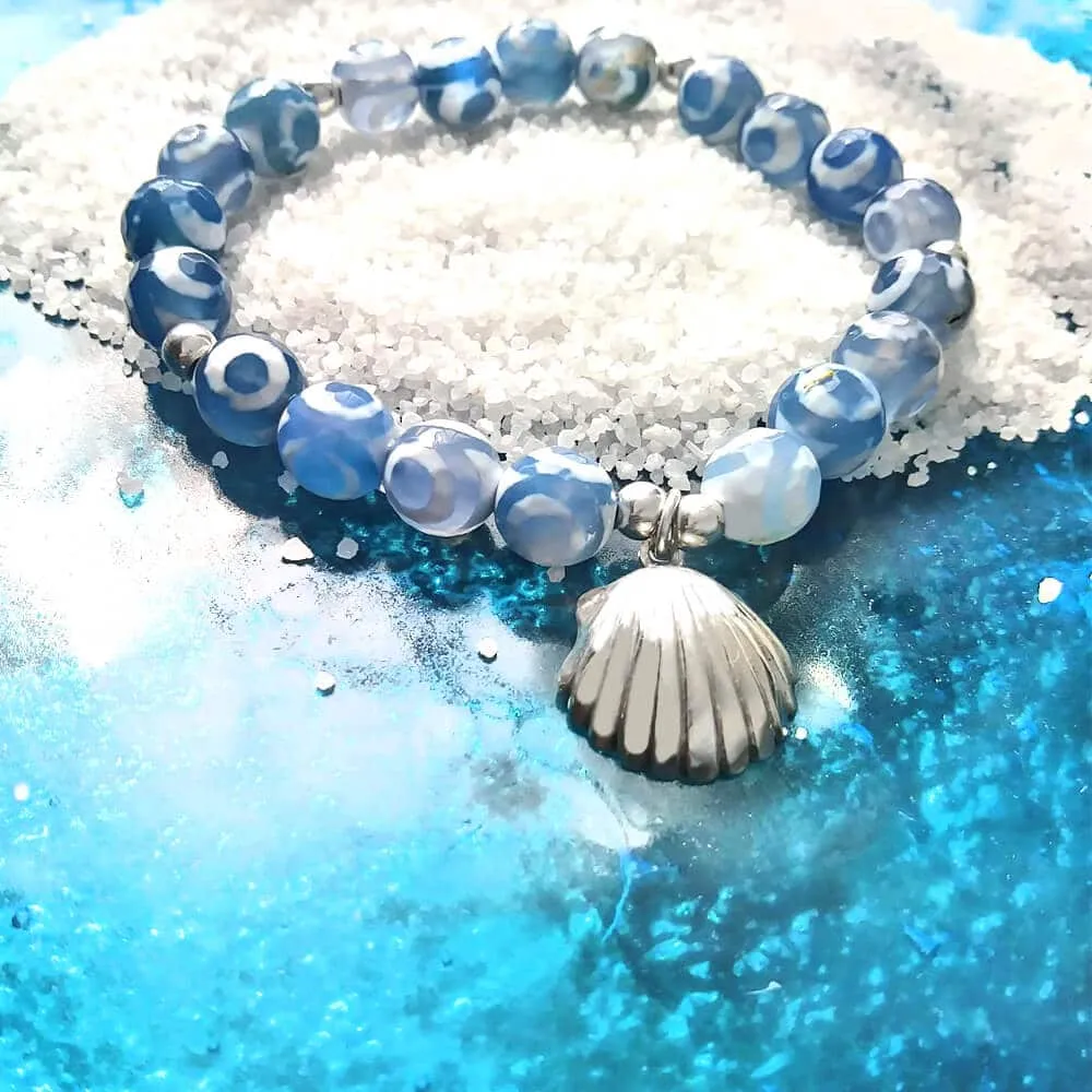 Braccialetto con agata tibetana e ciondolo conchiglia in argento