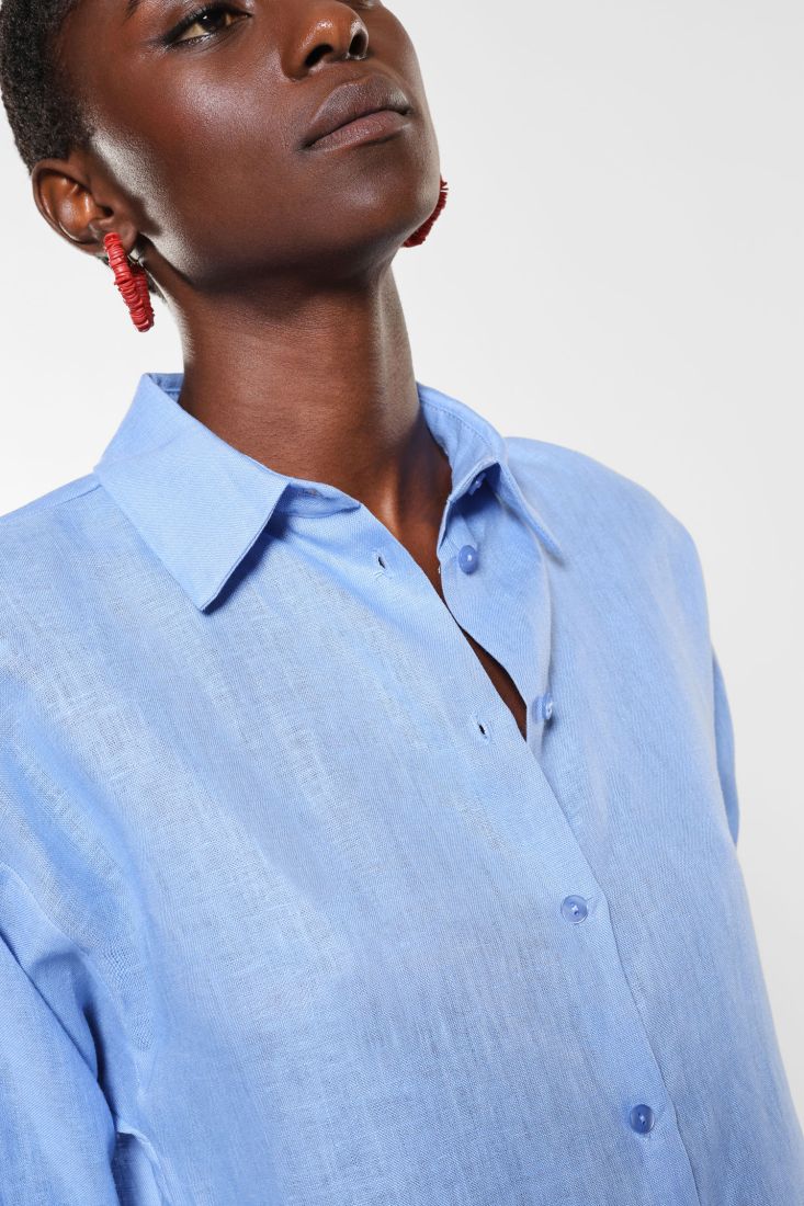 Camicia in lino con colletto classico