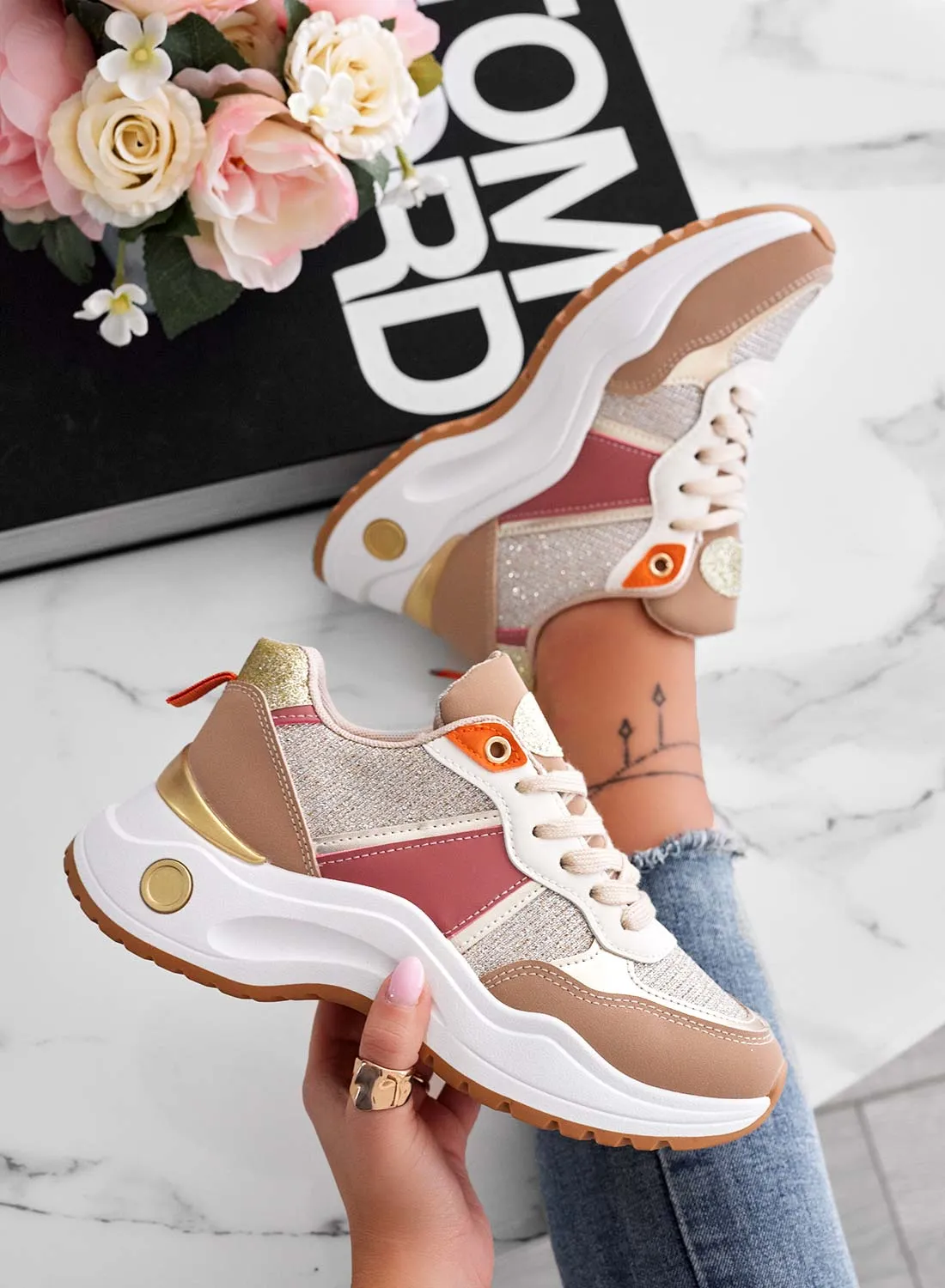 DELFINA - Sneakers a più colori con inserti glitter oro