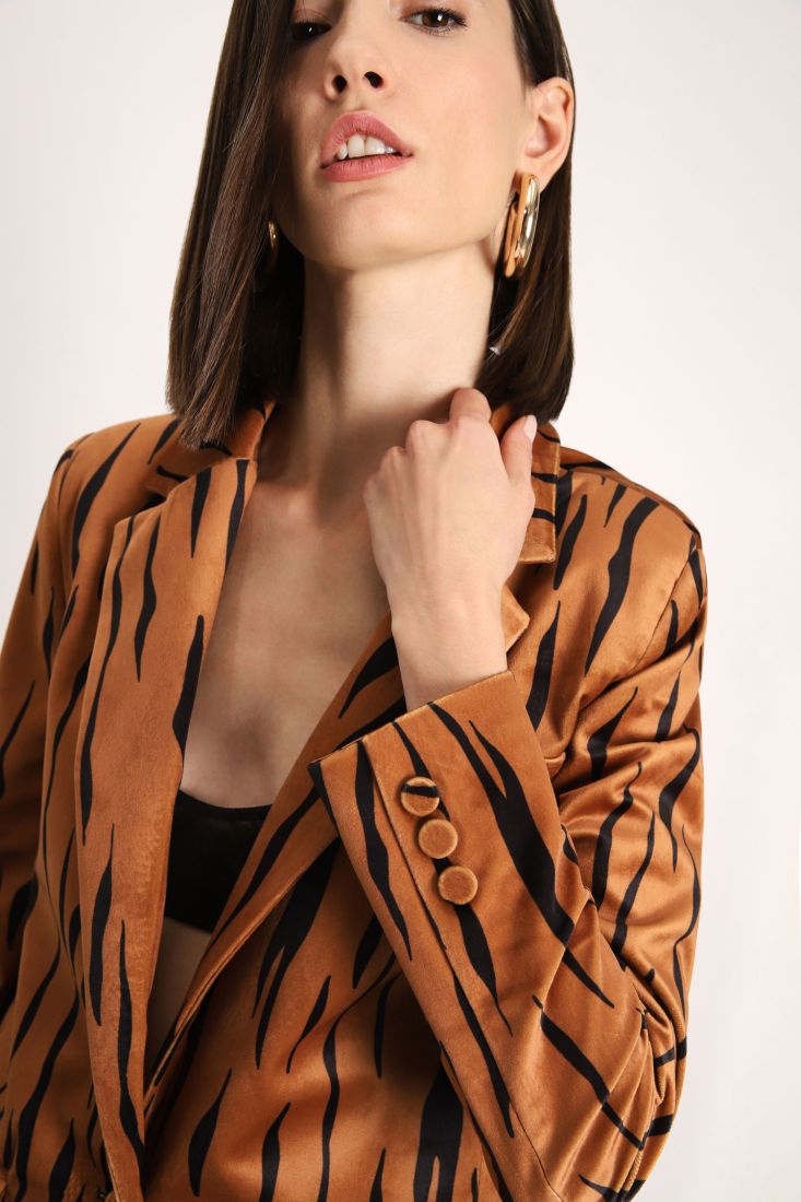 Giacca monopetto fantasia animalier con rever classici