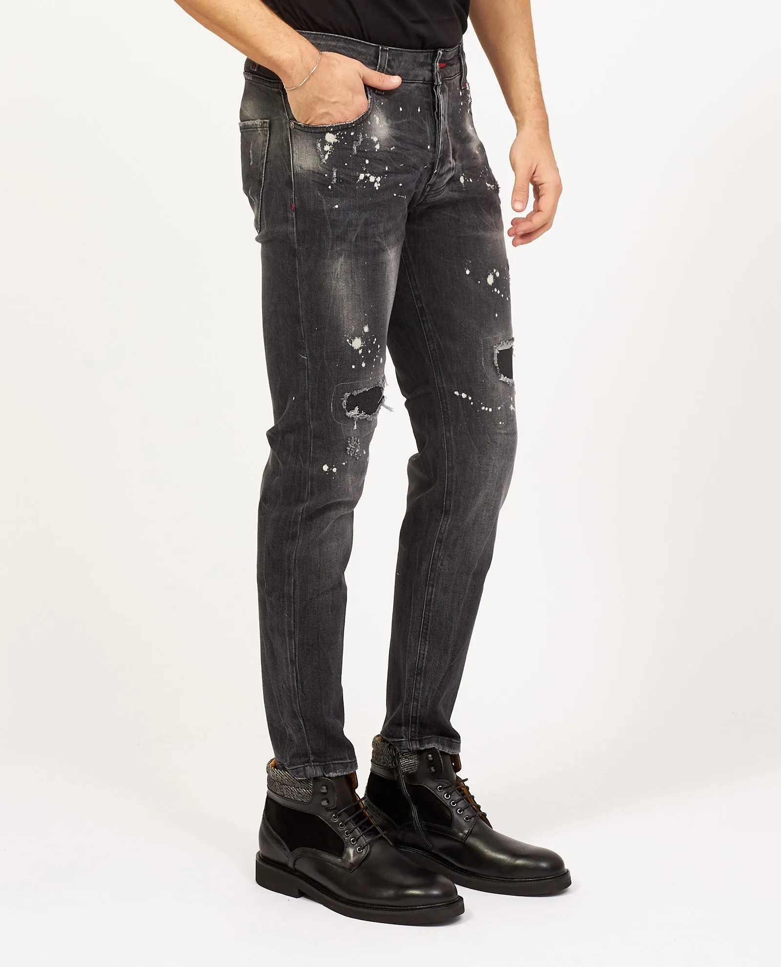 Jeans uomo Settemezzo effetto pitturato con toppe
