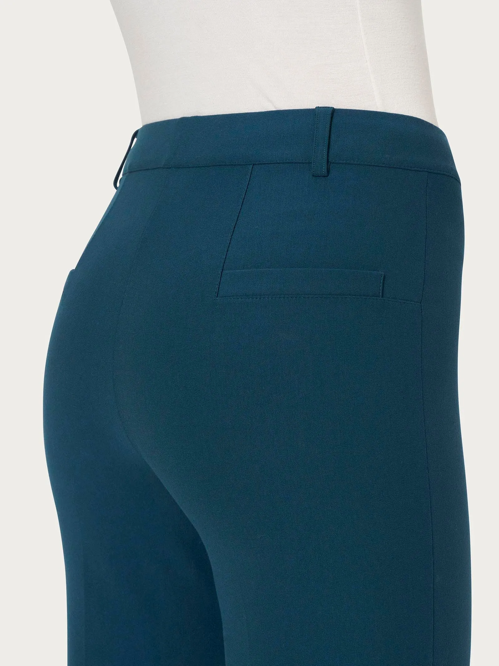 Pantalone flare alla caviglia in Compact - Reflecting Pond