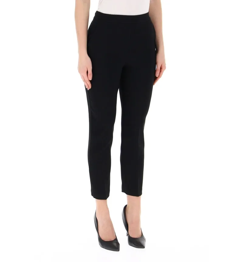 Pantaloni a sigaretta