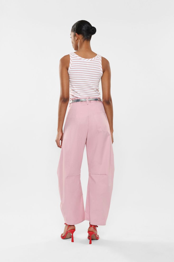 Pantaloni balloon con tasche verticali e cuciture dettaglio