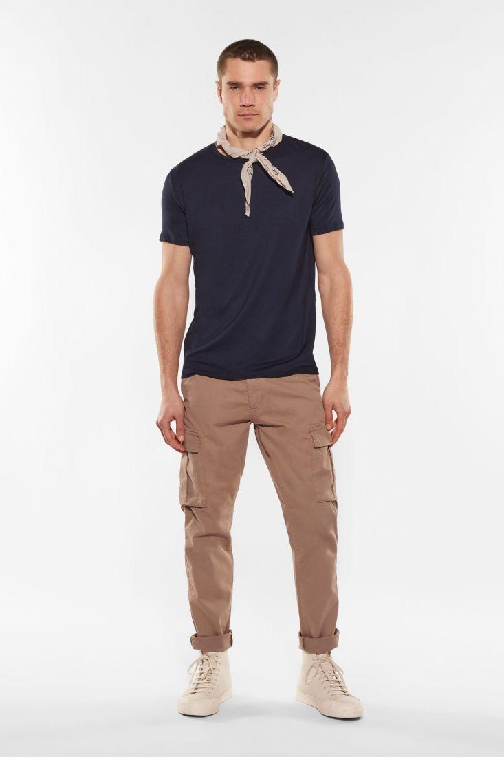 Pantaloni cargo monocolour con tasche verticali