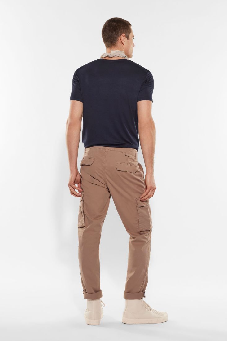 Pantaloni cargo monocolour con tasche verticali