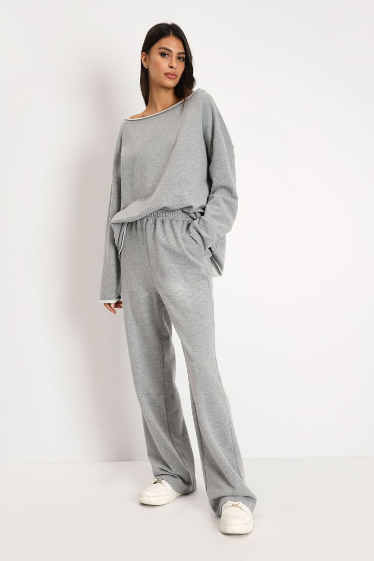 Pantaloni jogger flare