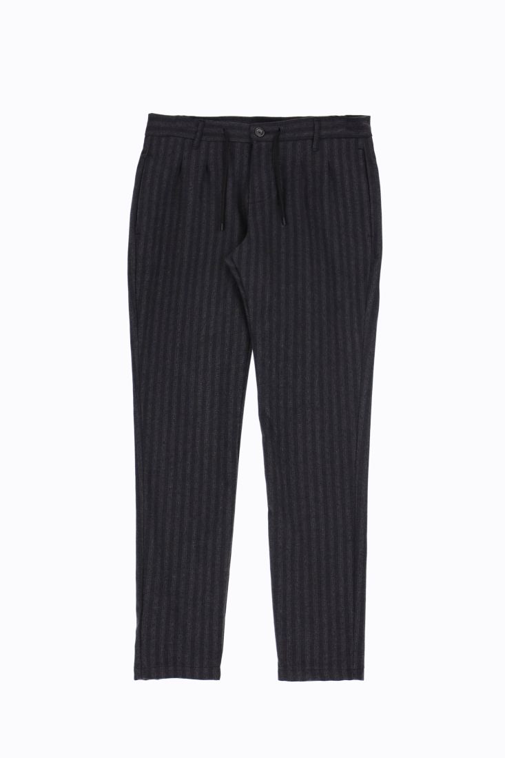 Pantaloni slim-fit a righe con pinces