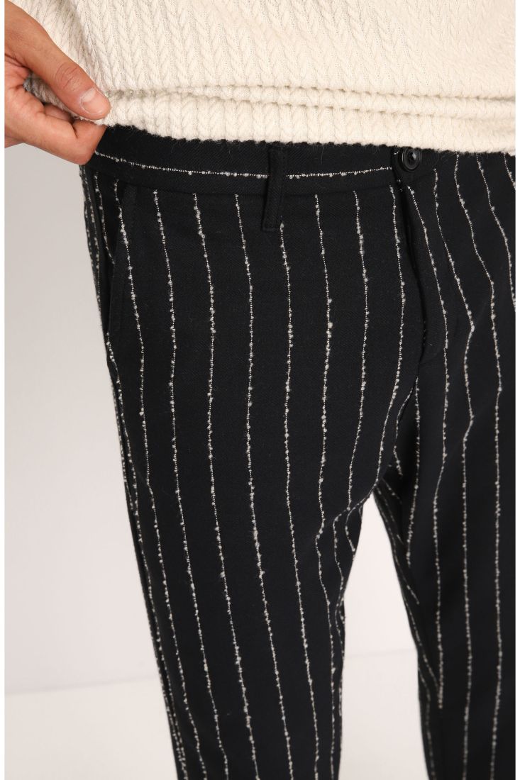 Pantaloni slim-fit a righe con tasche americane