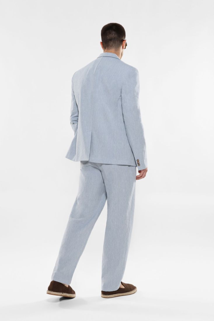 Pantaloni slim-fit con tasche verticali e pinces