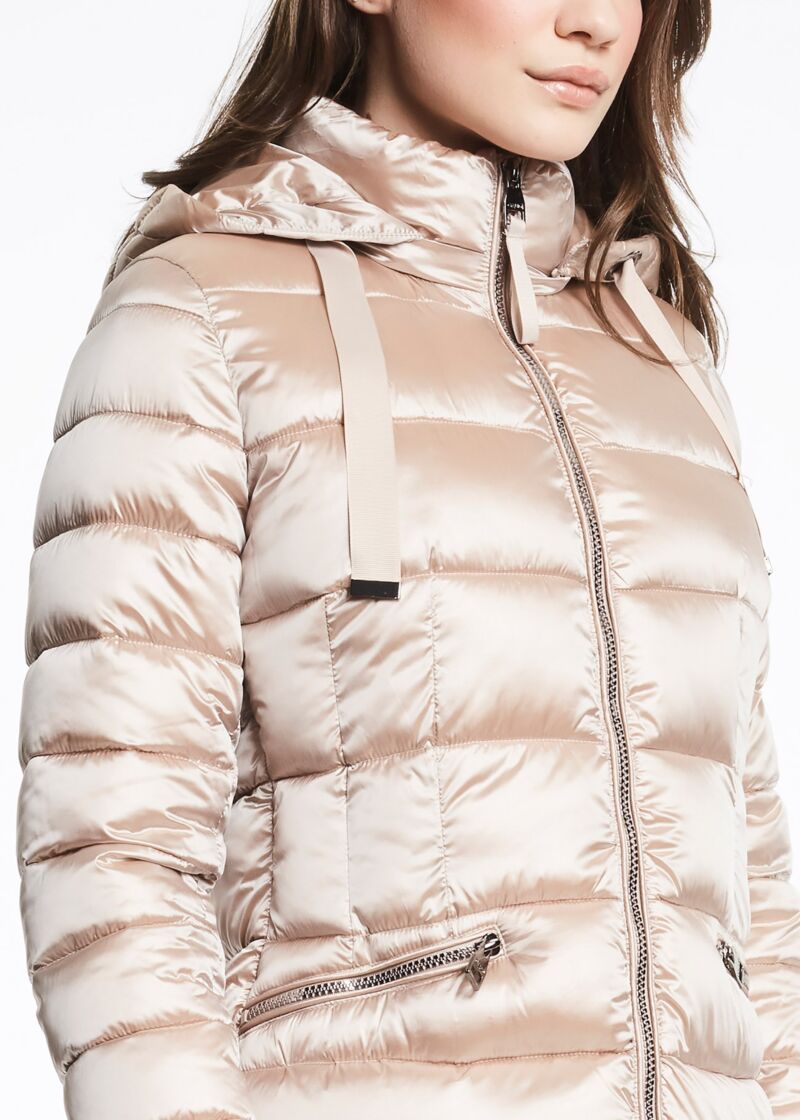 Piumino lungo in nylon