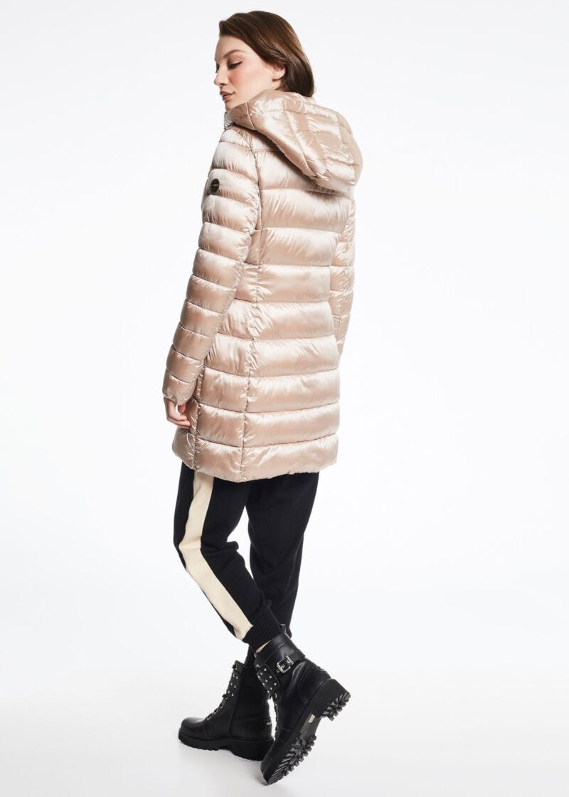 Piumino lungo in nylon