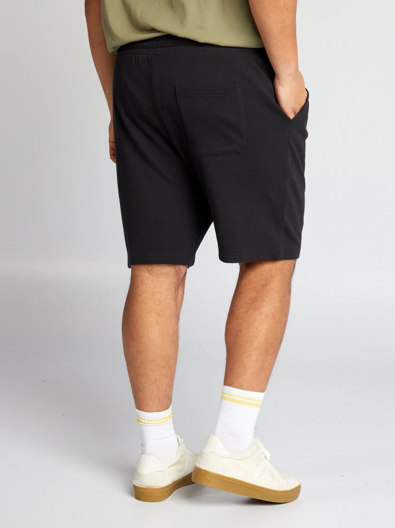 Shorts in tessuto felpato - nero