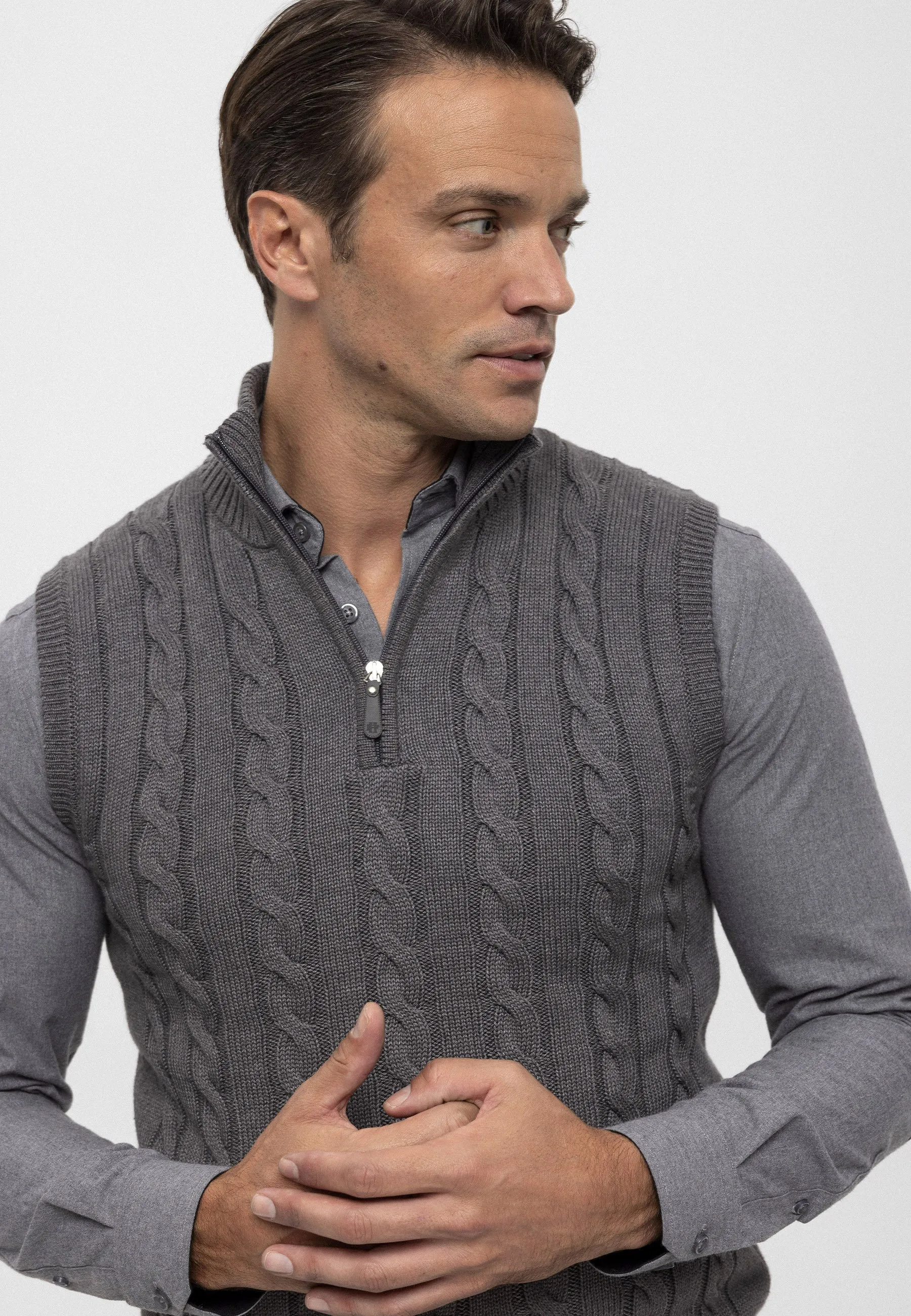 SLEEVELESS - Smanicato