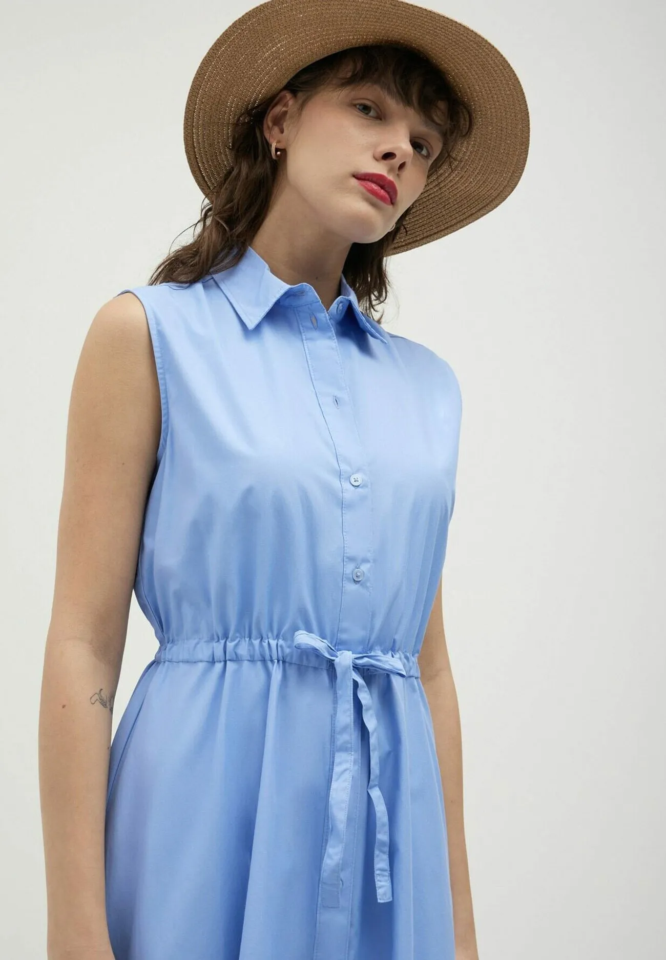 SMANICATO  - Abito a camicia