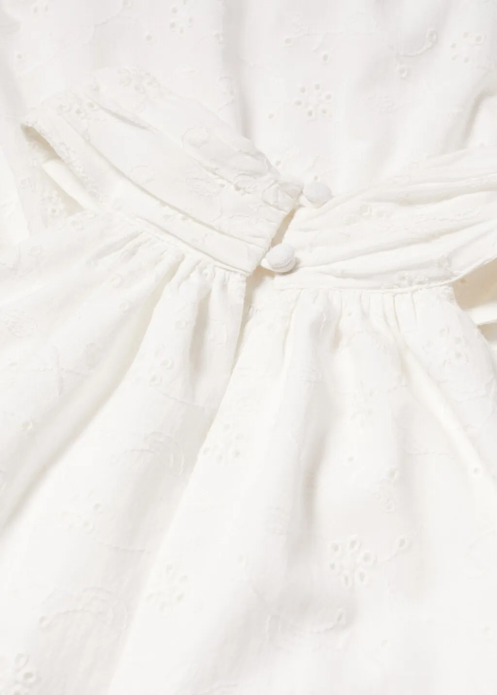 Vestito ricamo collo halter